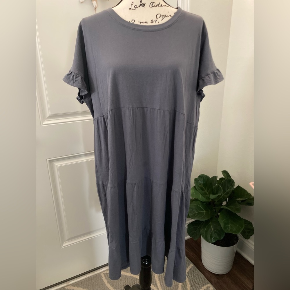Time and Tru Women’s Plus Short Sleeve 3 Tier Dress Size 20 (2X) NWOT